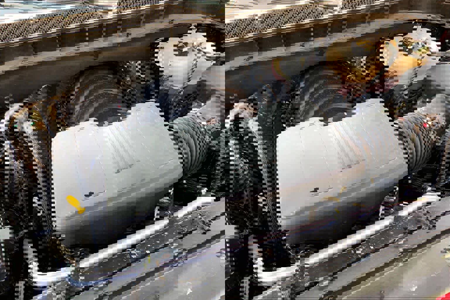 Used 2025 Chevrolet Tahoe High Country AWD/4WD image 31