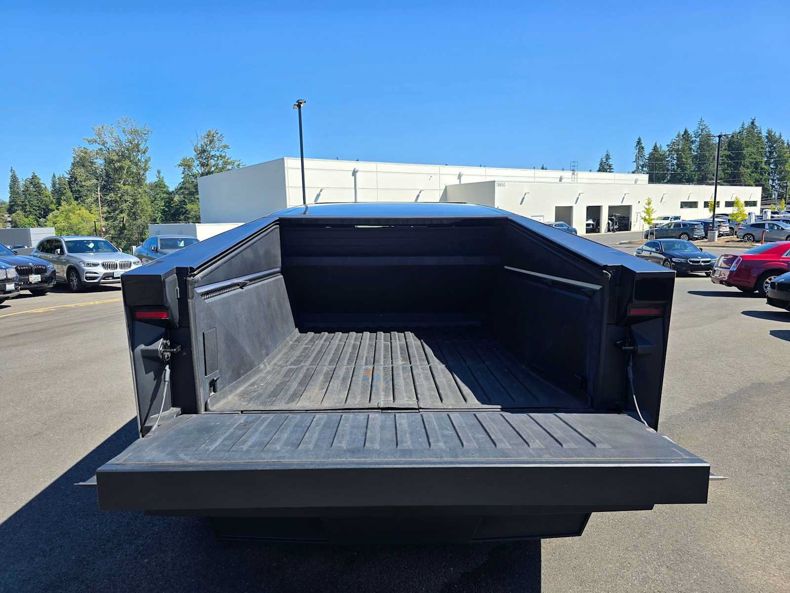 Used 2024 Tesla Cybertruck Cyberbeast AWD/4WD image 14