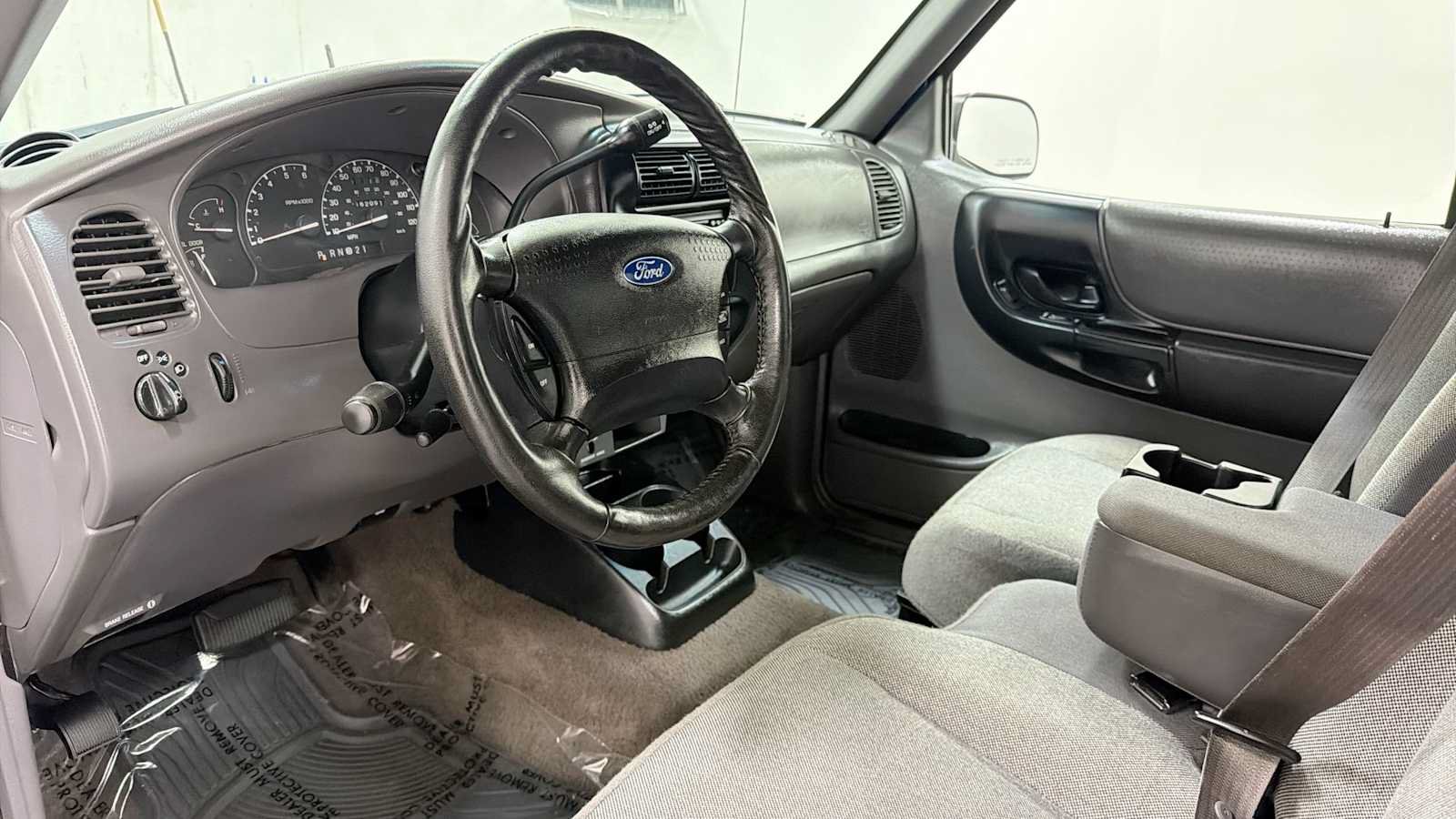 Used 2002 Ford Ranger XL RWD image 12