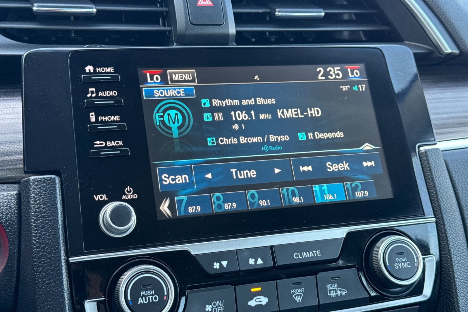 Used 2019 Honda Civic EX image 19