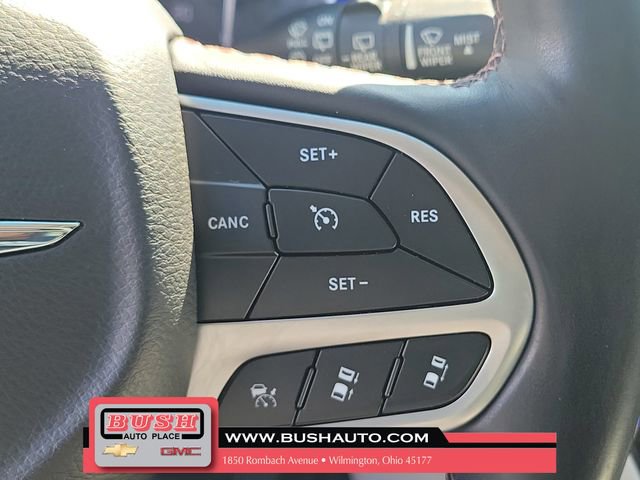 Used 2018 Chrysler Pacifica Touring-L Plus w/ Advanced Safetytec Group image 23