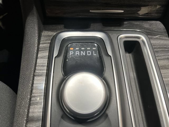 Used 2019 Chrysler 300 Touring L w/ Quick Order Package 22F RWD image 14