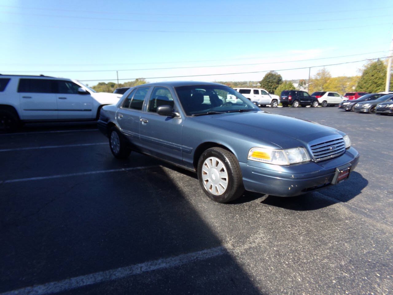 Used 2008 Ford Crown Victoria Police Interceptor RWD image 4
