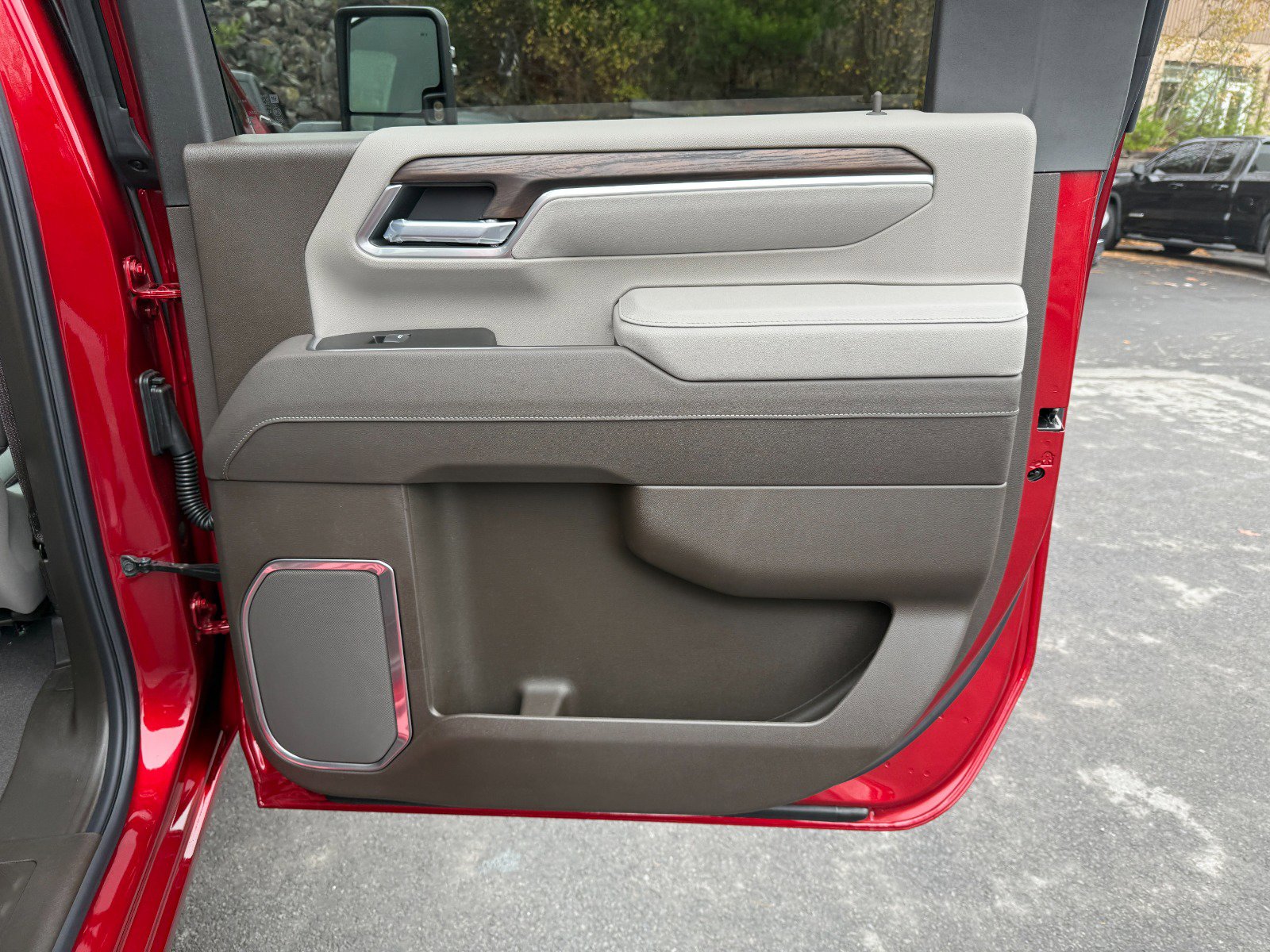 New 2026 GMC Sierra 2500 SLT w/ Max Trailering Package image 21