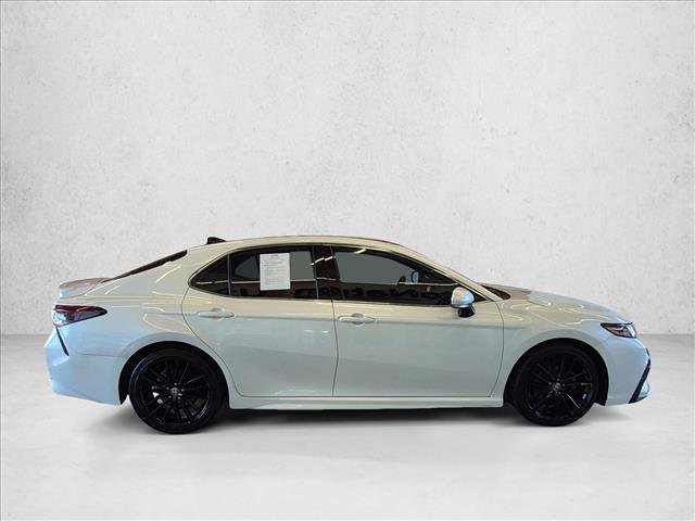 Used 2021 Toyota Camry XSE FWD image 4
