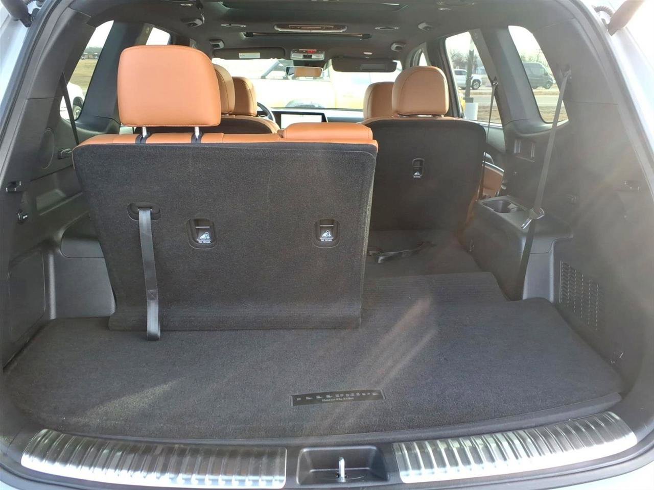 Used 2025 Kia Telluride SX X-Line image 7