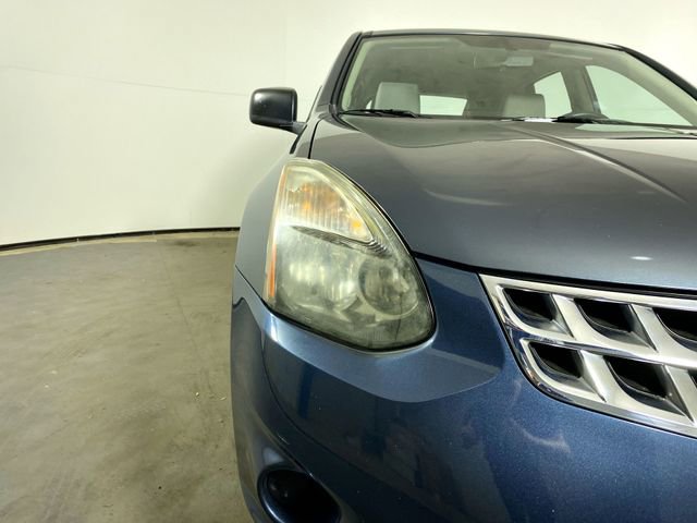 Used 2014 Nissan Rogue S image 24