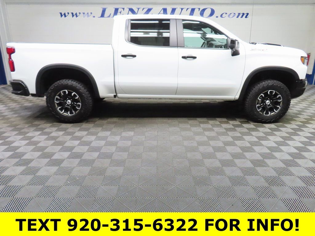 Used 2023 Chevrolet Silverado 1500 ZR2 image 2