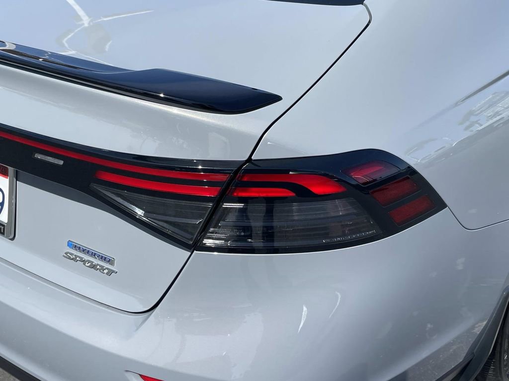 Used 2024 Honda Accord Sport image 28