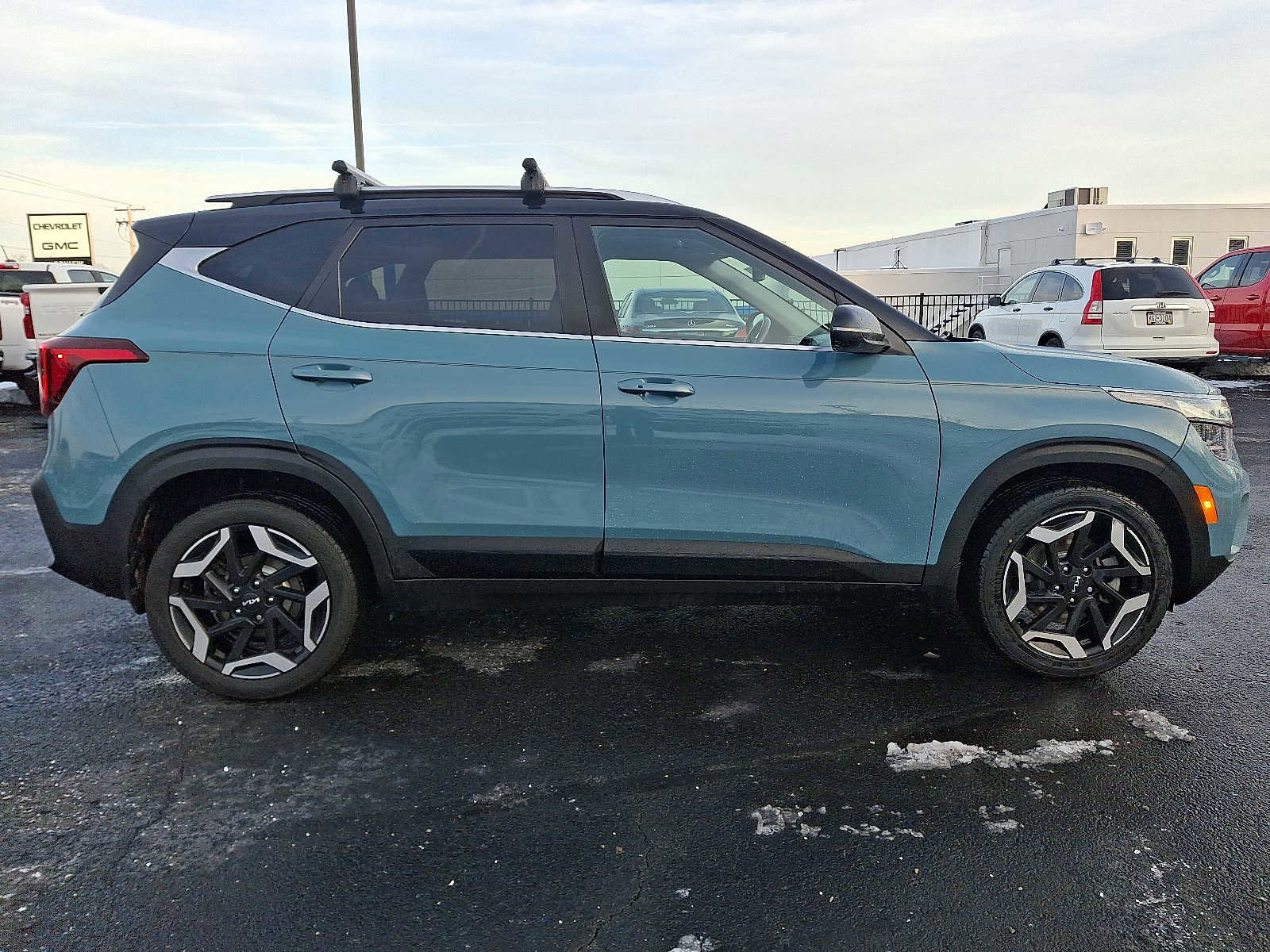 Used 2024 Kia Seltos SX image 7
