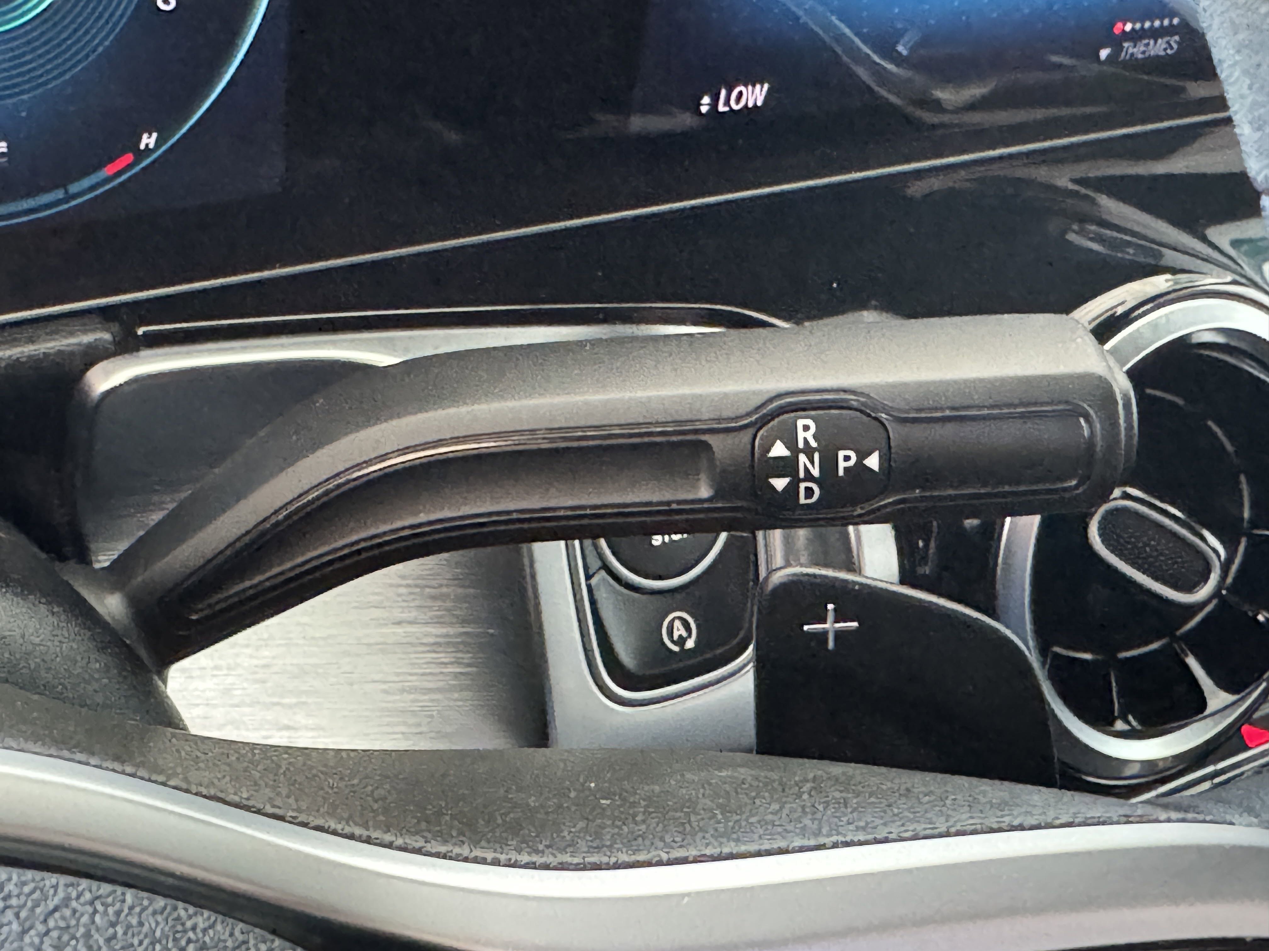 Used 2020 Mercedes-Benz GLB 250 4MATIC image 28