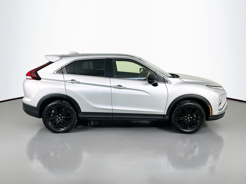 Used 2023 Mitsubishi Eclipse Cross LE AWD/4WD image 8