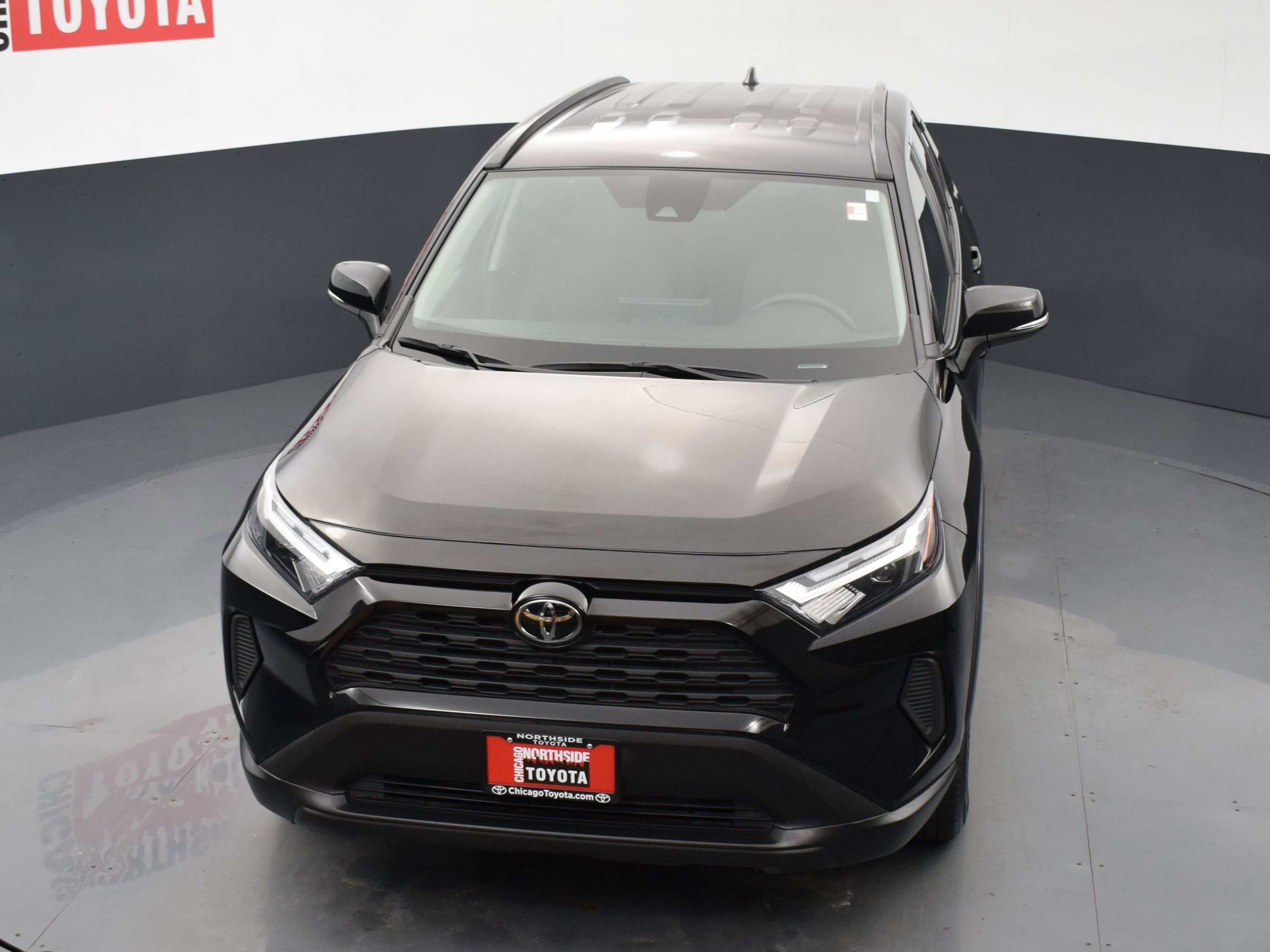 Used 2025 Toyota RAV4 XLE FWD image 22