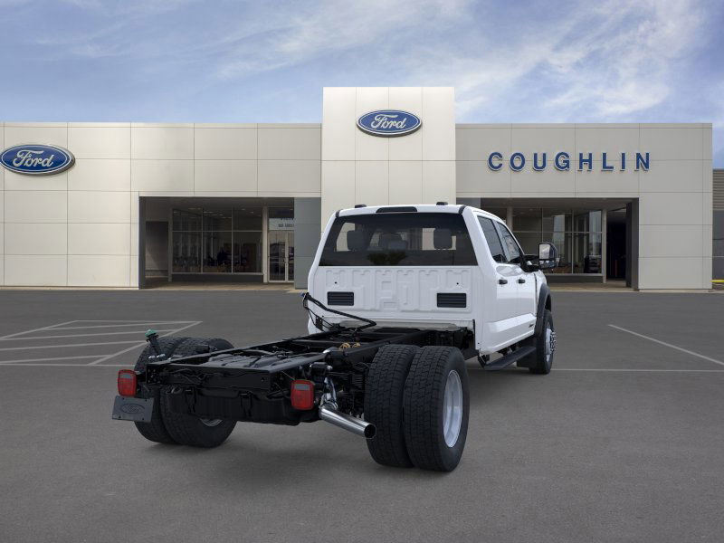 New 2026 Ford F550 4x4 Crew Cab image 8
