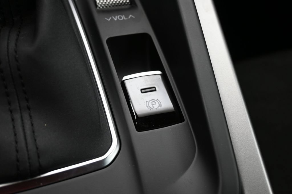 New 2025 Dodge Hornet R/T AWD/4WD image 13