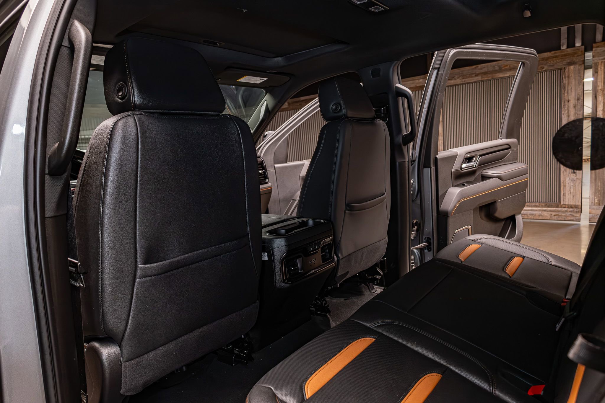 Used 2025 GMC Sierra 3500 AT4 w/ AT4 Premium Plus Package image 25