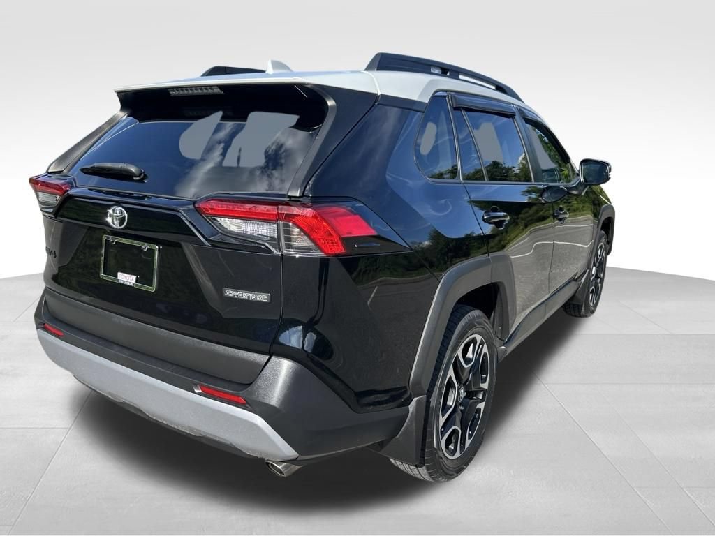 Used 2019 Toyota RAV4 Adventure w/ Cold Weather Package AWD/4WD image 5