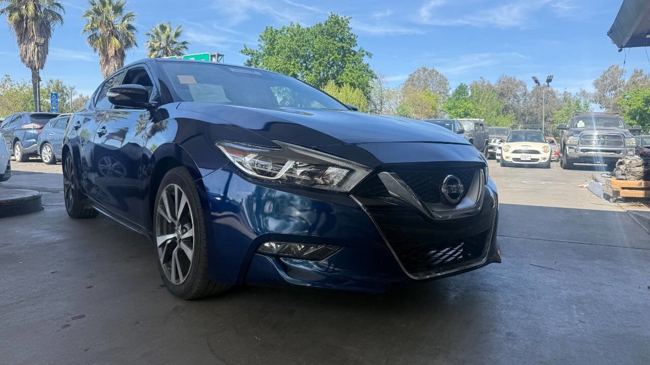 Used 2016 Nissan Maxima SR image 16