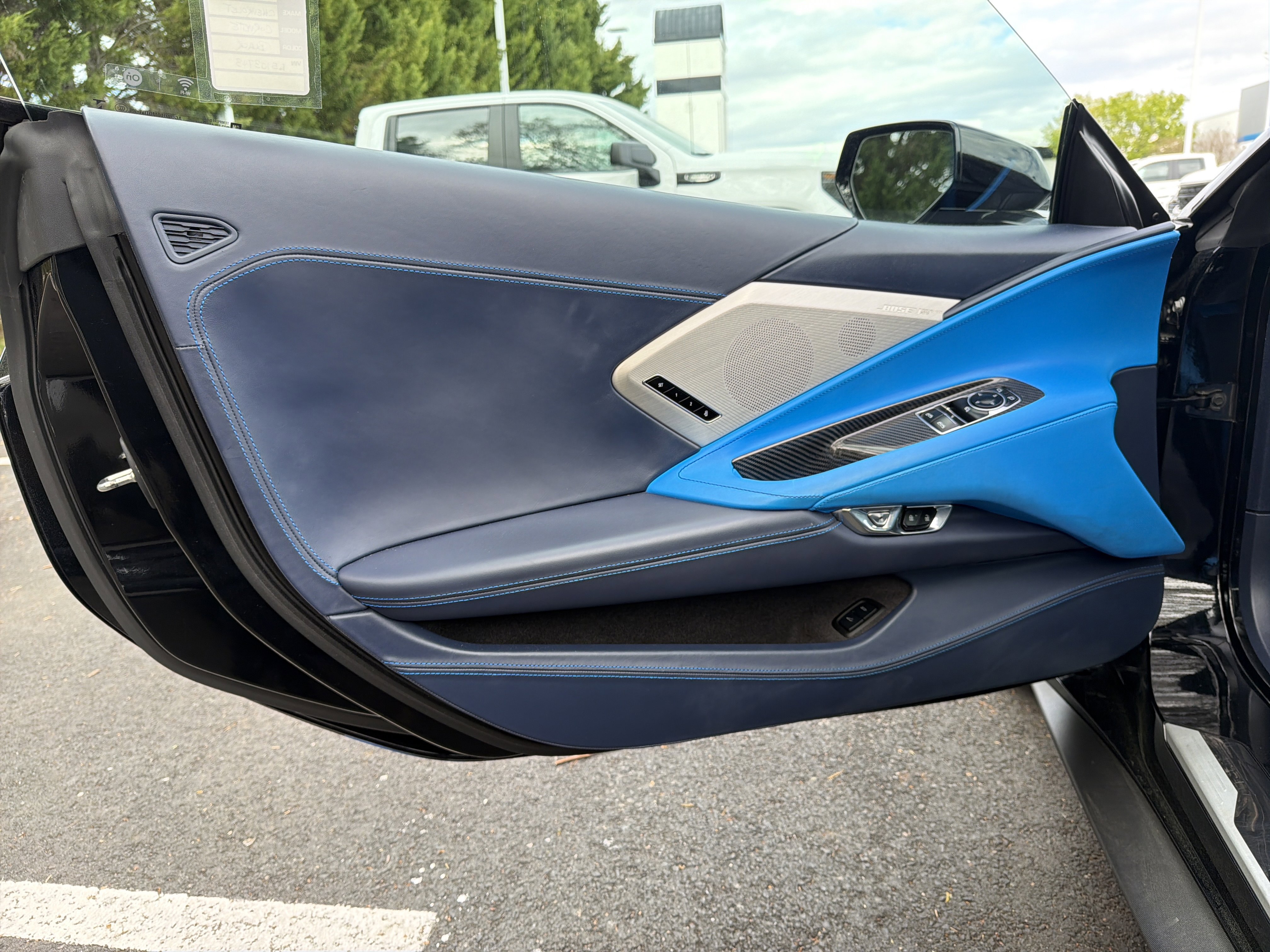 Used 2020 Chevrolet Corvette Stingray Premium Cpe w/ 3LT Preferred Equipment Group image 14