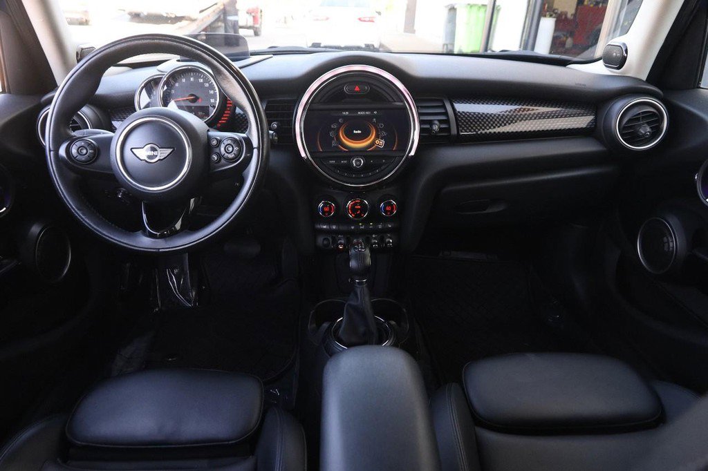 Used 2015 MINI Cooper S image 24