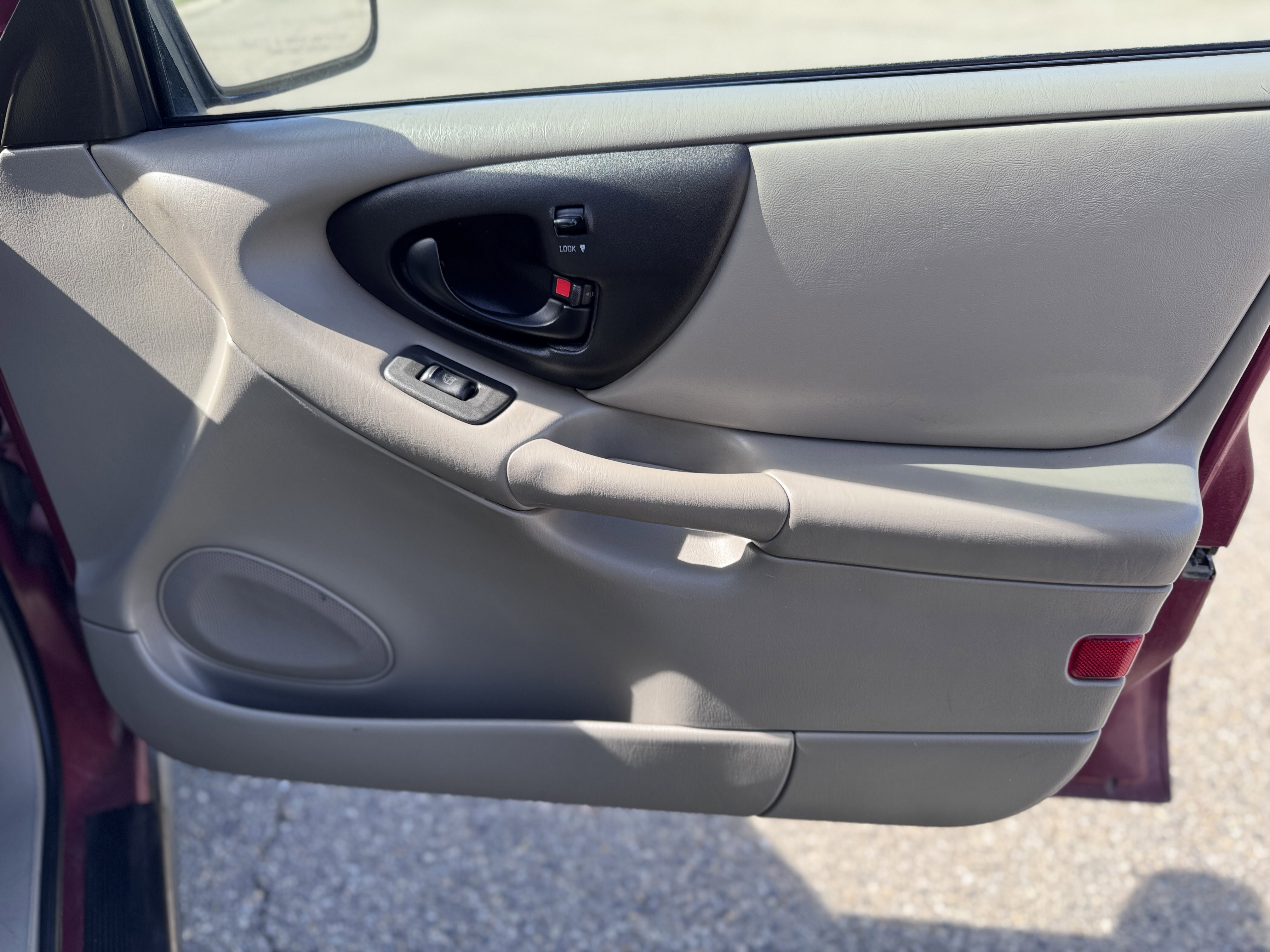 Used 2005 Chevrolet Malibu Classic FWD image 35