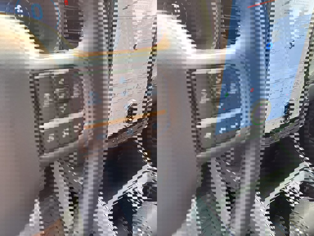 New 2025 Ford F150 Lightning Flash image 22