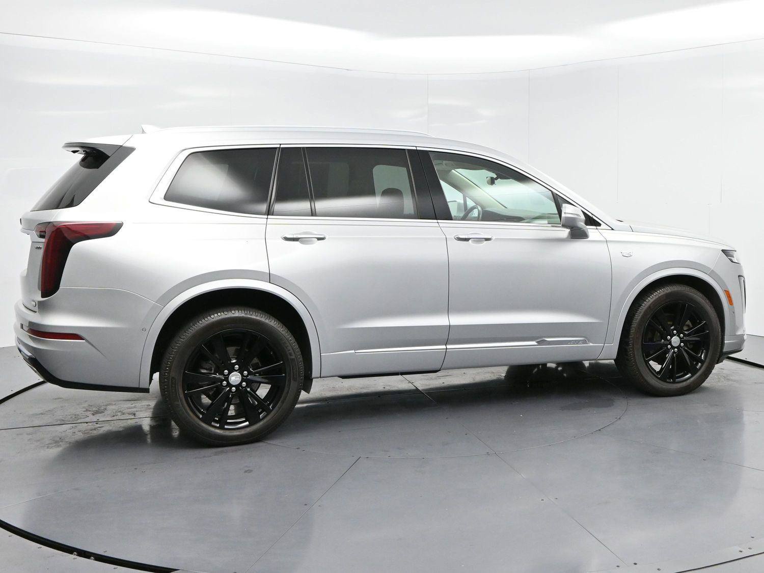 Used 2020 Cadillac XT6 Premium Luxury AWD/4WD image 8