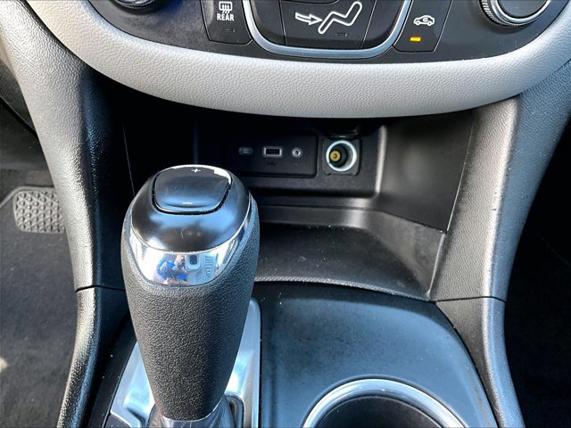 Used 2019 Chevrolet Equinox LS w/ LS Convenience Package FWD image 25