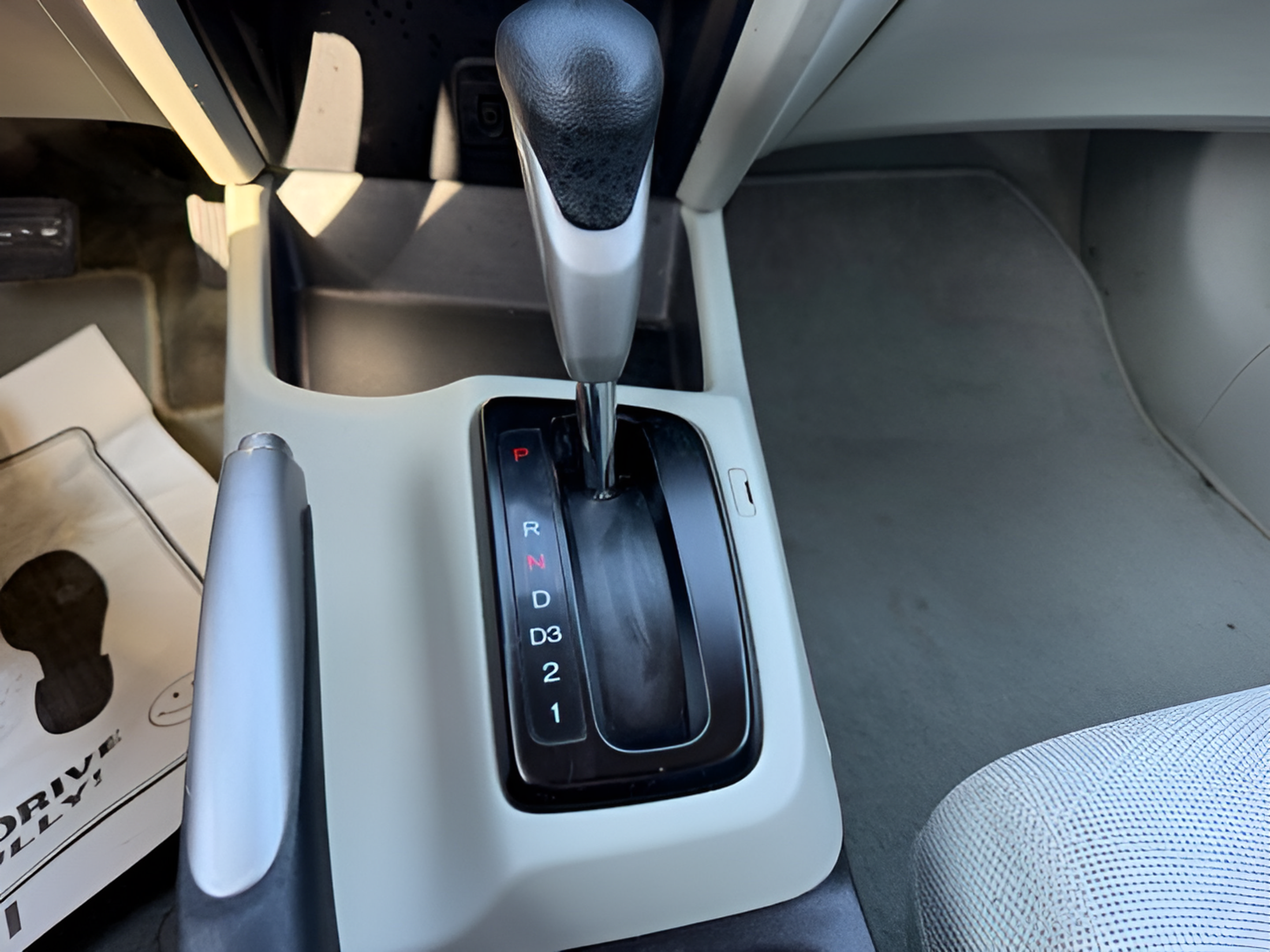 Used 2012 Honda Civic LX image 16