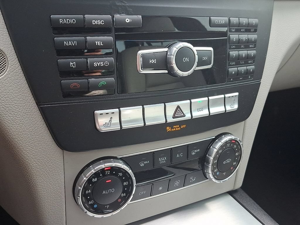 Used 2014 Mercedes-Benz C 300 4MATIC Sedan image 16