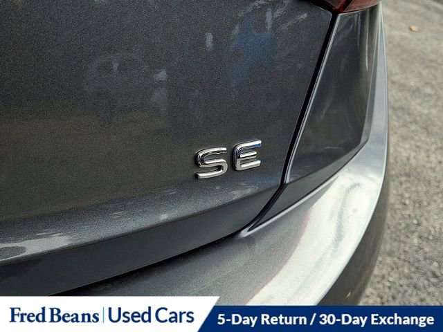 Used 2025 Volkswagen Jetta SE image 33