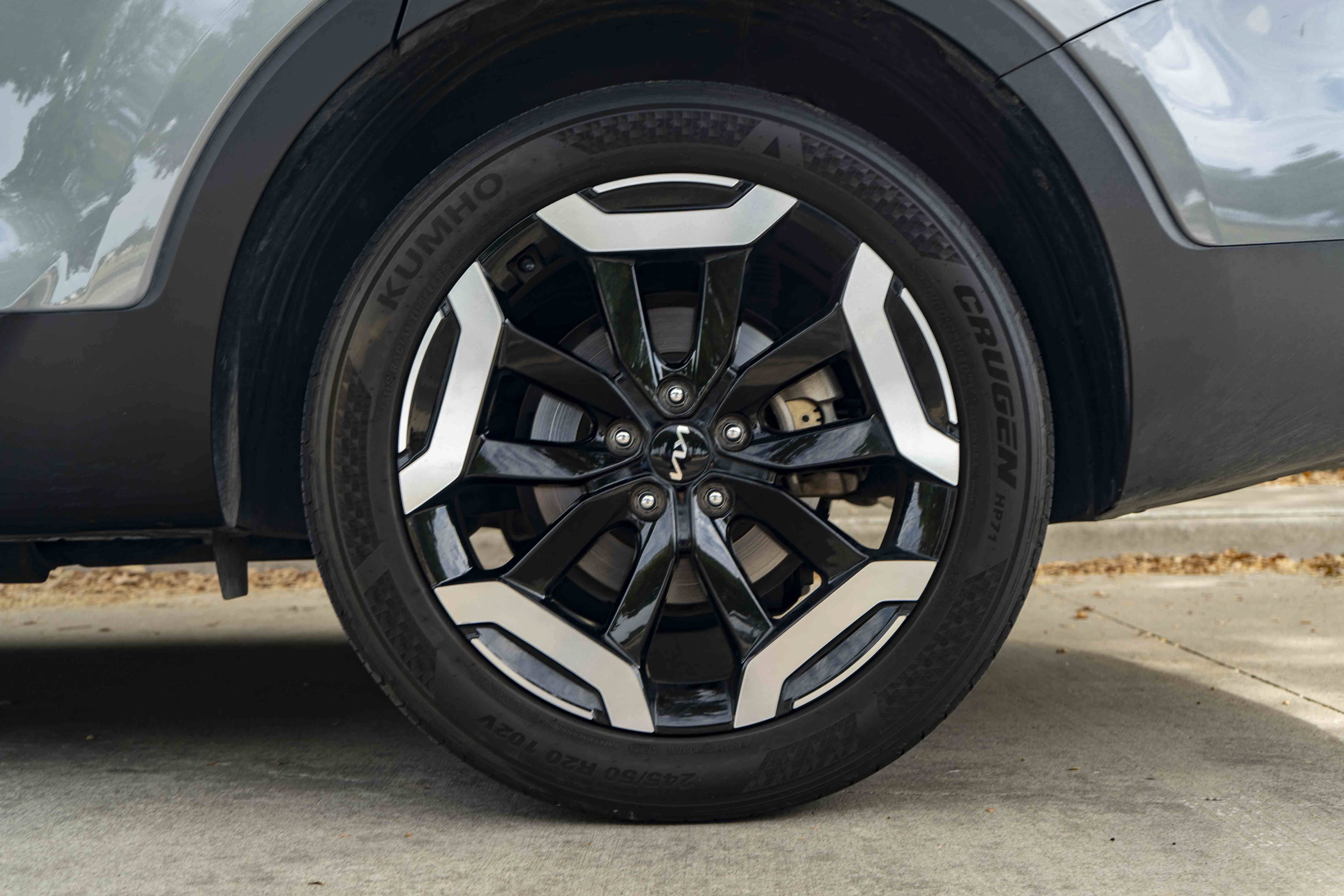 Used 2025 Kia Telluride S FWD image 15
