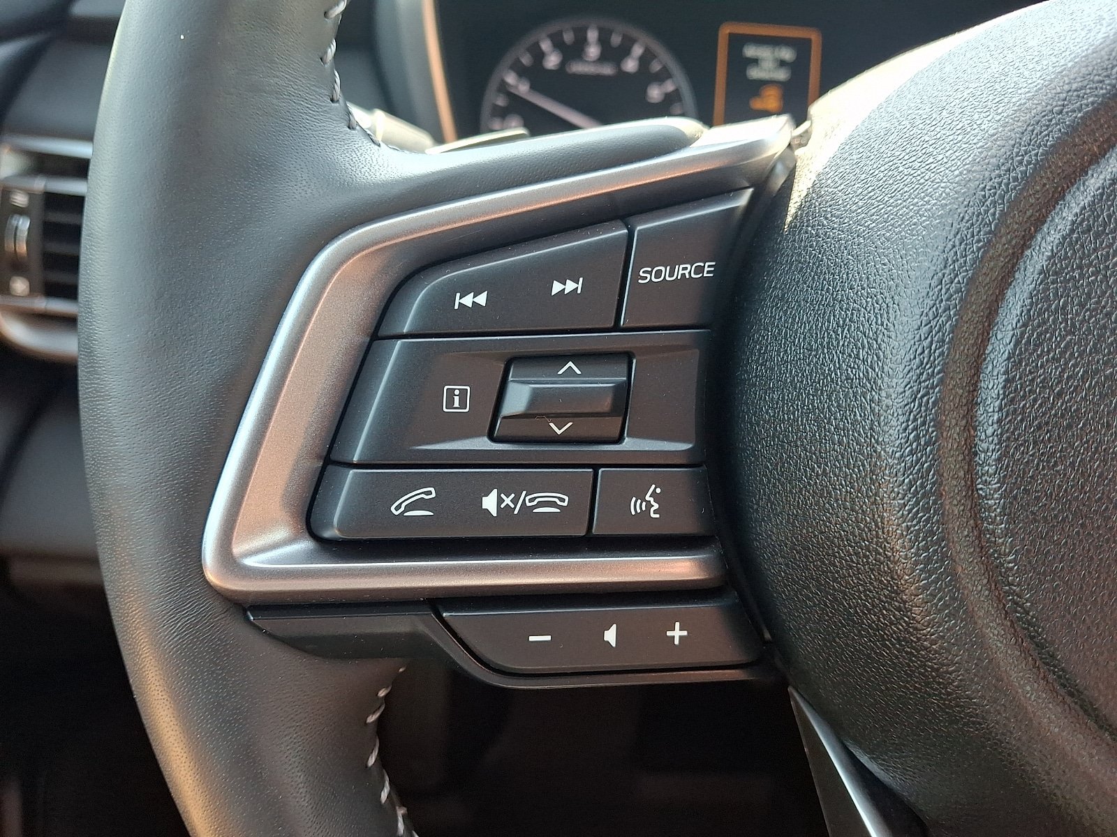 Certified 2024 Subaru Outback Touring XT AWD/4WD image 20