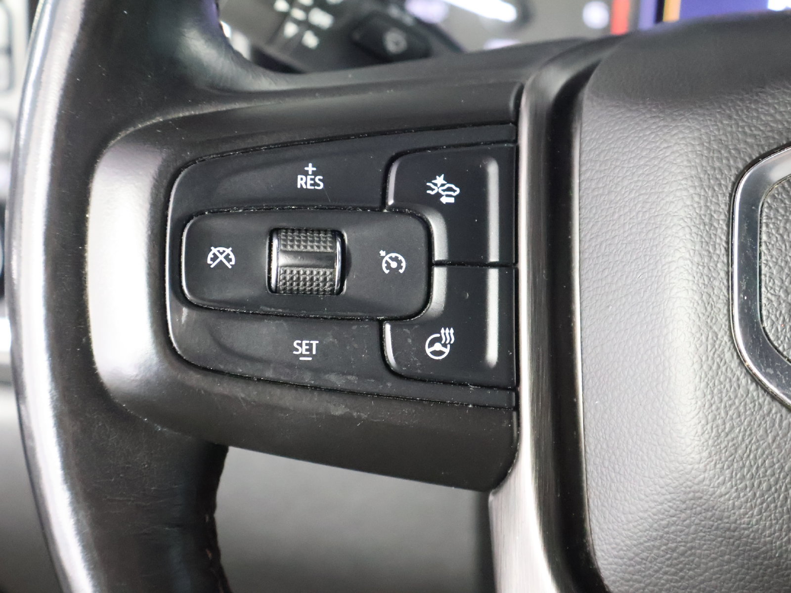 Used 2019 GMC Sierra 1500 AT4 w/ AT4 Premium Package AWD/4WD image 36