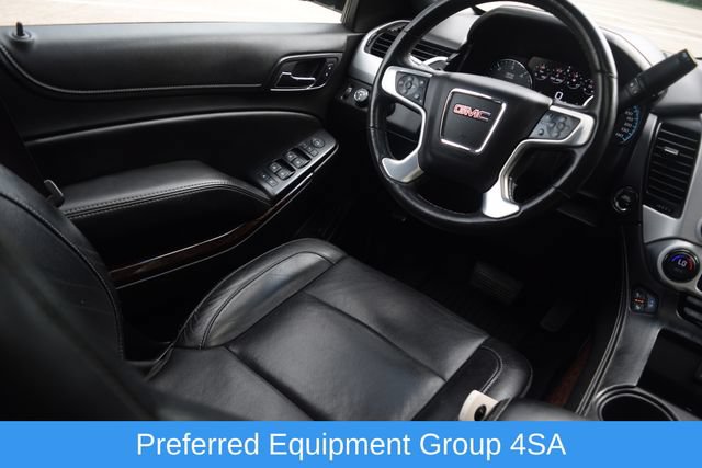 Used 2017 GMC Yukon XL SLT w/ Open Road Package AWD/4WD image 2