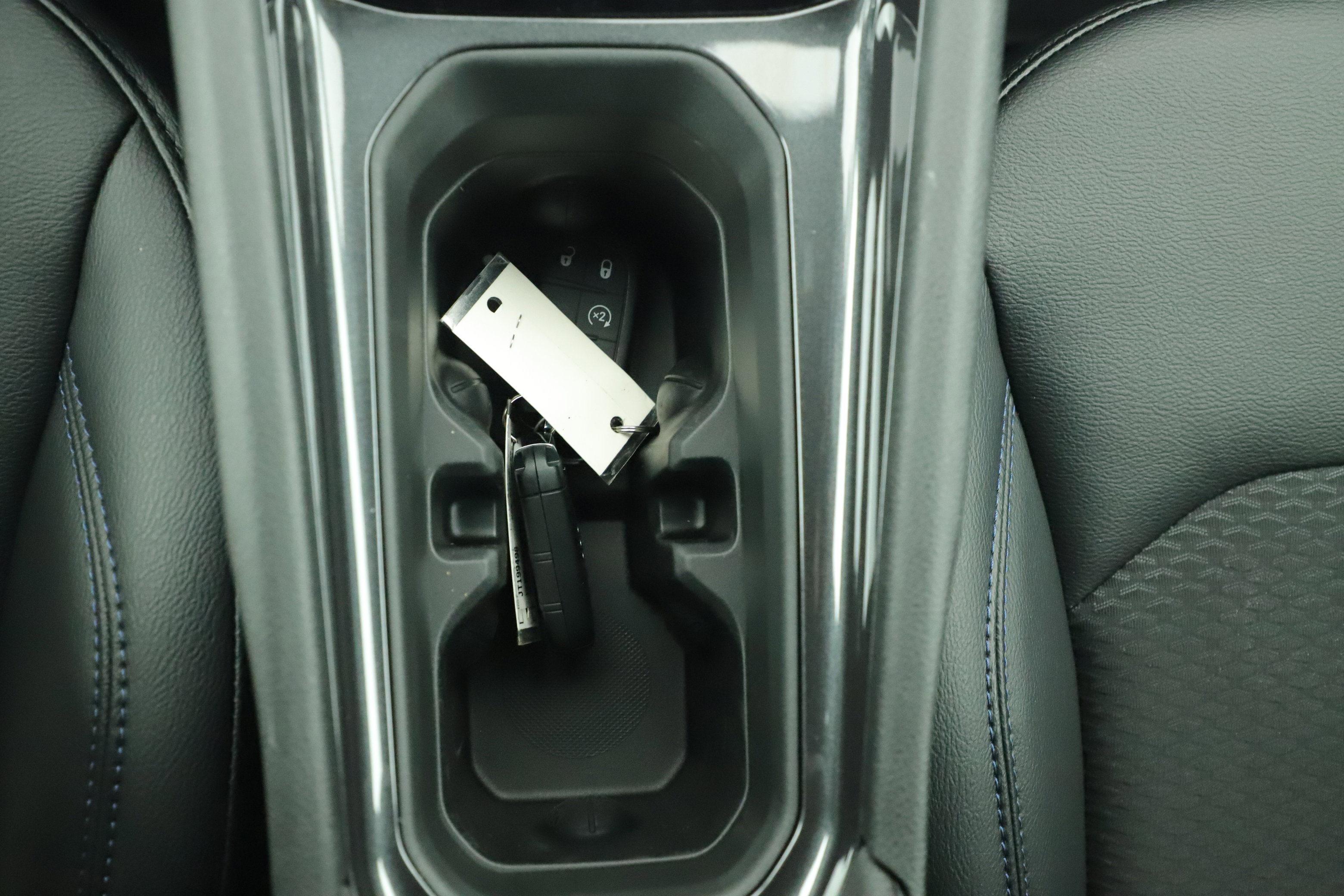 New 2026 Jeep Compass Latitude image 6