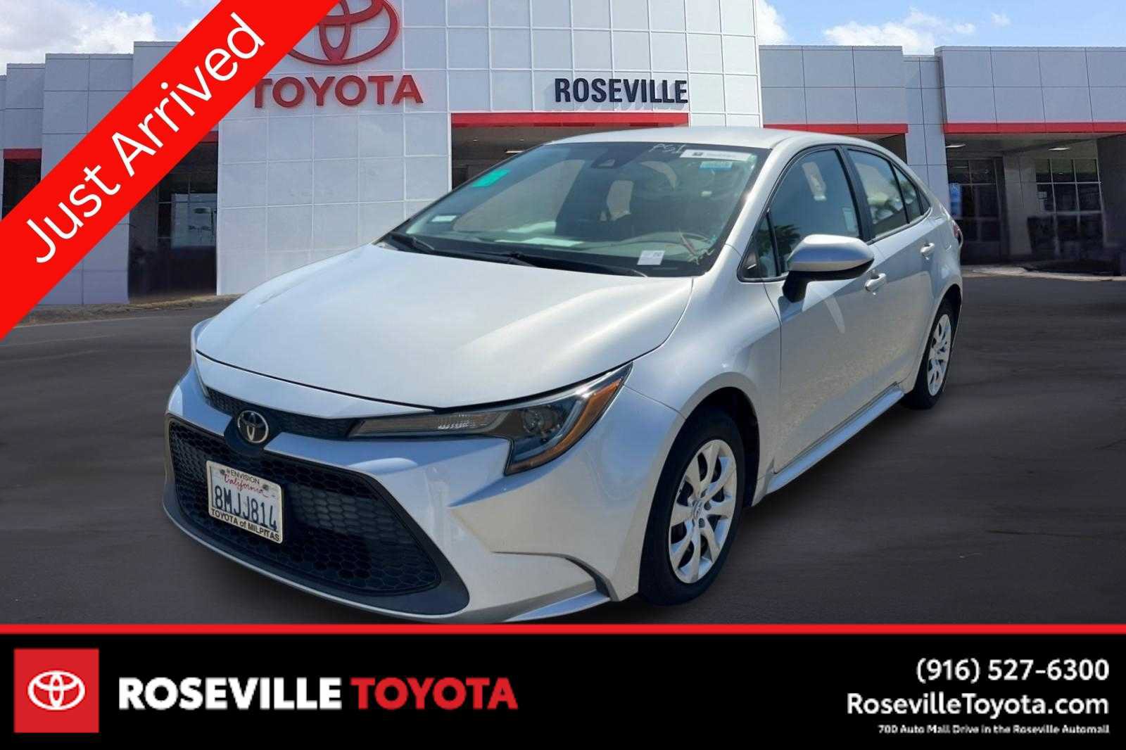 Used 2020 Toyota Corolla LE FWD image 1