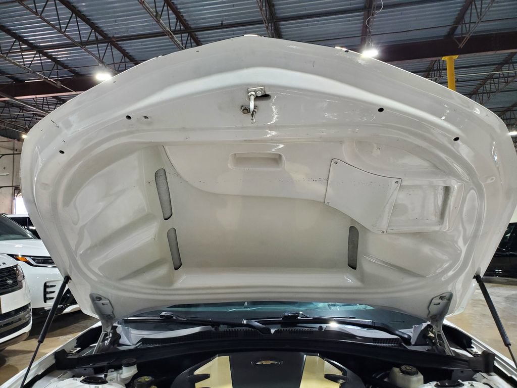 Used 2016 Chevrolet Camaro LT RWD image 38