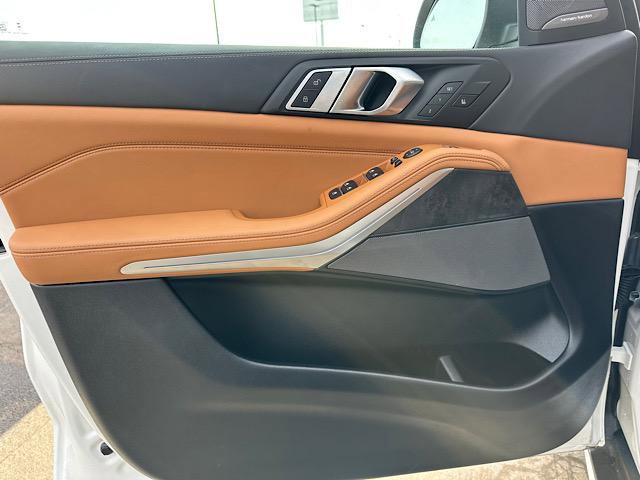 Certified 2025 BMW X5 xDrive40i w/ Premium Package image 16