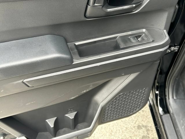 Certified 2025 Toyota Tacoma SR5 AWD/4WD image 28