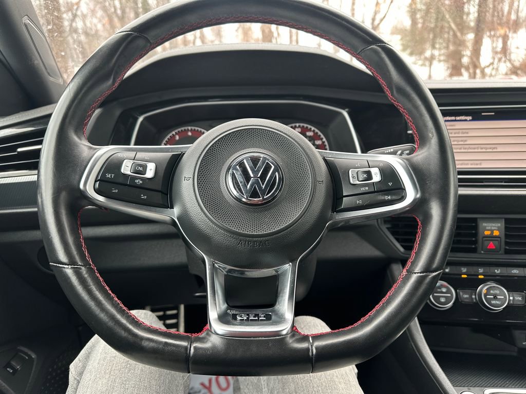 Certified 2021 Volkswagen Jetta GLI image 7