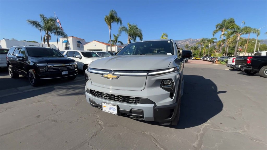 New 2026 Chevrolet Silverado EV LT w/ Plus Package image 3