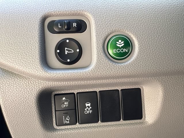 Used 2021 Honda Pilot LX image 24