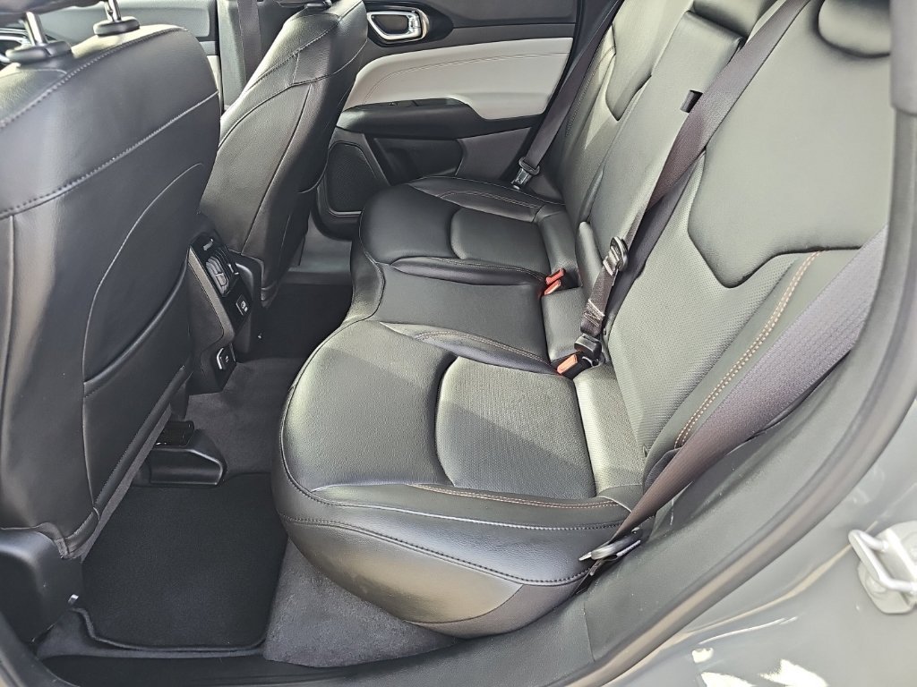 Certified 2023 Jeep Compass Limited AWD/4WD image 22