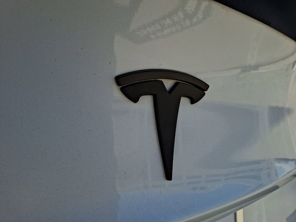 Used 2022 Tesla Model 3 Performance image 30