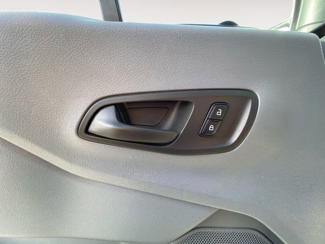 Used 2019 Ford Transit 150 XLT image 17