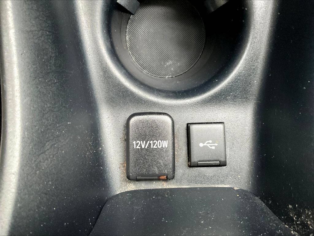 Used 2021 Toyota Prius LE AWD/4WD image 16