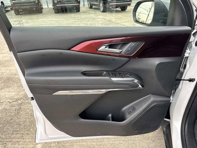 Used 2025 Chevrolet Traverse Z71 w/ Driver Confidence Package image 43