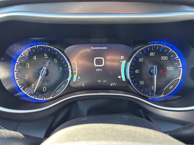 New 2026 Chrysler Pacifica Select image 28
