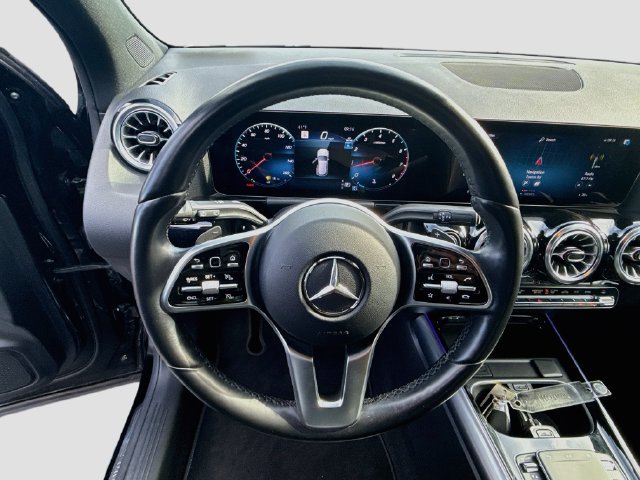 Used 2023 Mercedes-Benz GLA 250 4MATIC image 15